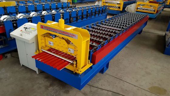 PPGI / aluminium roller shutter door roll forming machine for construction door feild