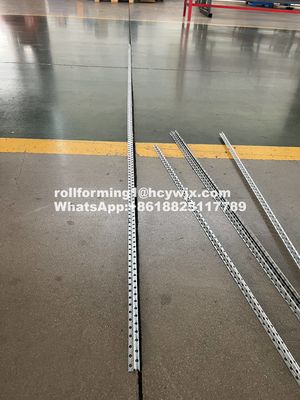 380v 50hz 3 ফেজ স্টাড এবং স্টিল কয়েল জন্য ট্র্যাক রোল গঠন মেশিন