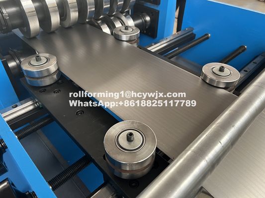 নমনীয় বহুমুখী সি এন্ড জেড পুলিন ফর্মিং মেশিন স্বয়ংক্রিয় 380v50hz