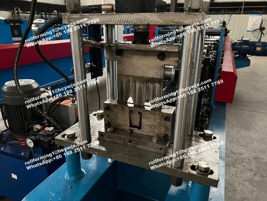 বিভাগীয় গ্যারেজ ডোর গাইড রেল ট্র্যাক স্লাইডিং রোল ফর্মিং মেশিন