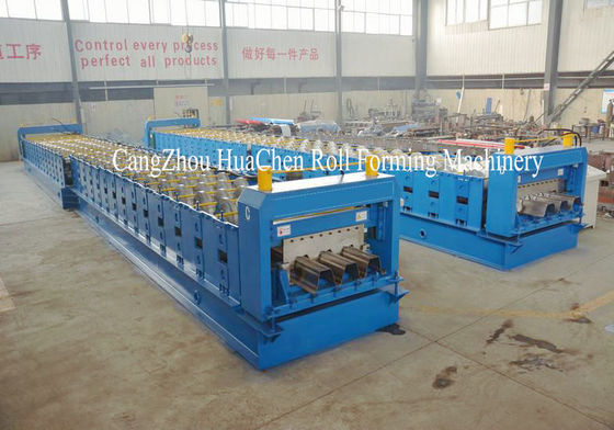 PLC Control Hydralic Cut Metal Deck Roll Forming Machine For 26 Roller Stations